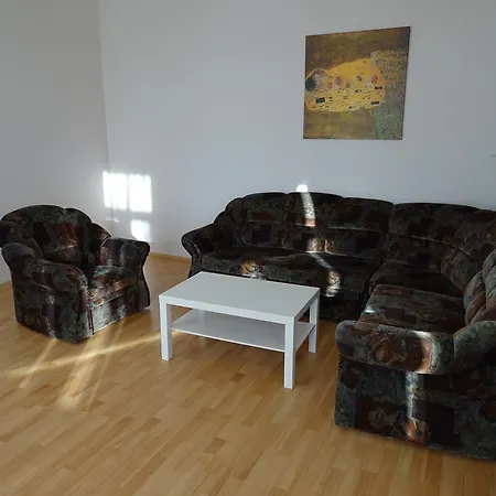 Bed & Breakfast Alabardos Panzio Es Apartmanhaz