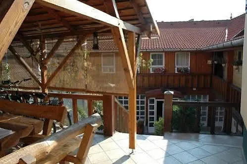 Bed & Breakfast Alabardos Panzio Es Apartmanhaz 3*